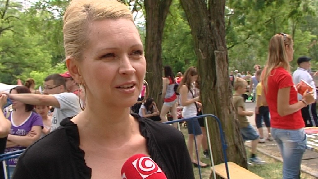 Moderátorka Adriana Kmotríková_tvár spredu